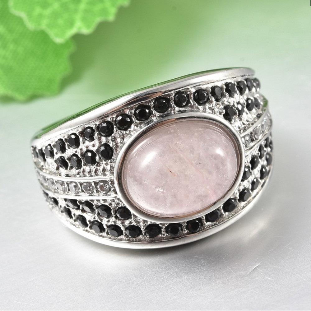 Galilea Rose Quartz Ring (size 7) New in box